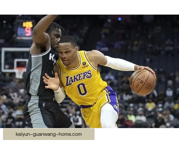 小卡：保持稳定战绩足矣 不会有人因42胜40负而庆祝