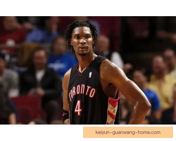 小卡手腕带伤征战猛龙全场坚持展现顽强斗志